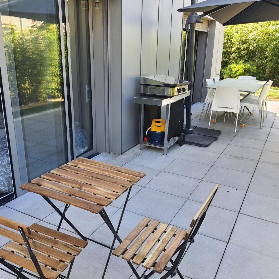 Suite Parentale du Centre-Ville: Verdure et Tranquillité Bordeaux Exterior photo